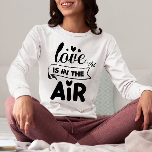 Love Is In The Air, Trendy Valentines, Groovy Valentine Day, Retro Valentine, Lovely Valentine, 14th February, Valentine Art Shirt